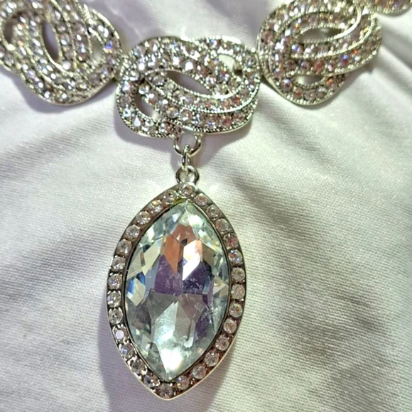 Women's Fashion Necklace Fancy Night Out Holiday Statement New With Tags - Picture 5 of 8